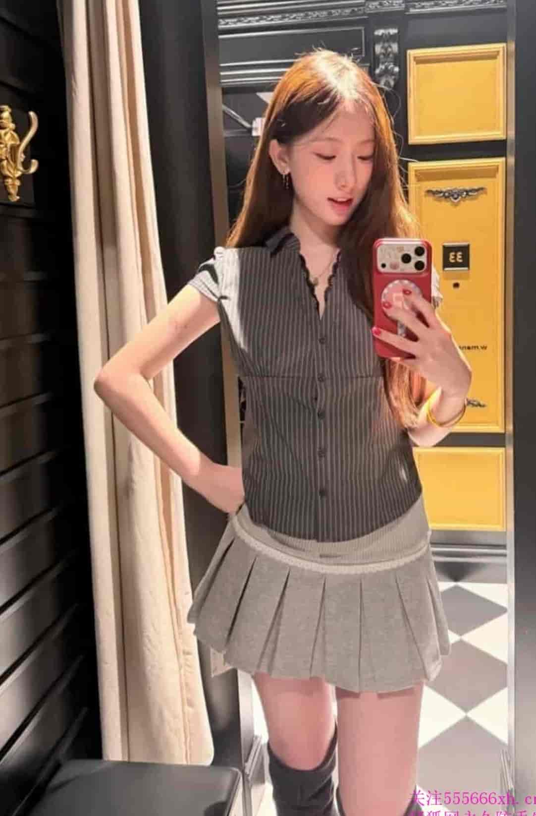 Screenshot_20260723_002637_webapp.saohuwang_edit_357970144065832.jpg