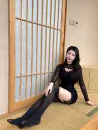 坂田新人黑丝诱人调情美女唐娆