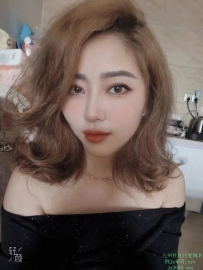♬ 舌振女王