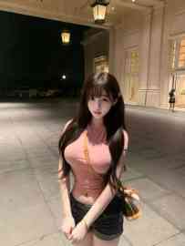 爱穿jk女装的少女汐汐