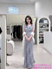 服装店气质老板娘兼直-绾绾